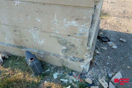 2 killed, 3 injured as car crash into tree in Azerbaijan