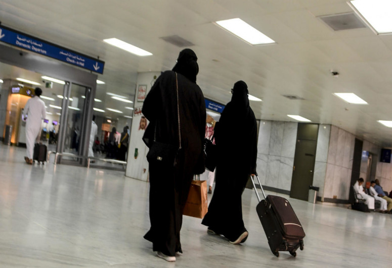 Saudi Arabia eases travel ban for vaccinated citizens