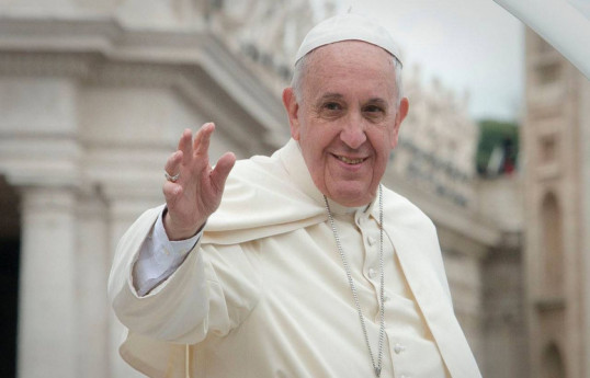 Pope Francis receives Iranian FM