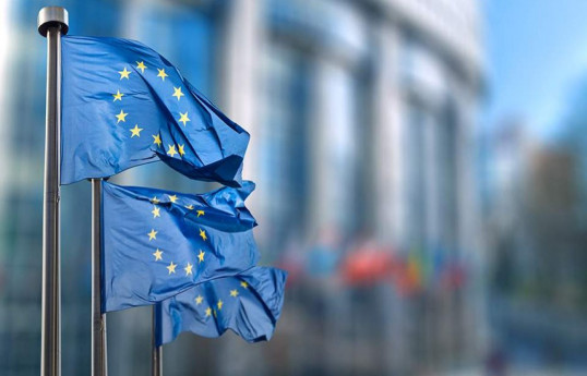EU agrees to reopen borders to fully vaccinated travellers