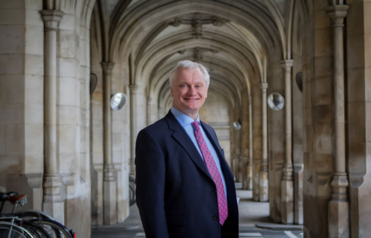 UK Exports Minister arrives in Azerbaijan