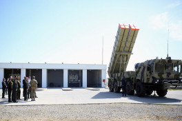 Azerbaijani and Belarusian defense ministers visited the military units-VIDEO 
