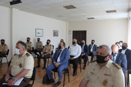 Meeting on civil defense held in MES