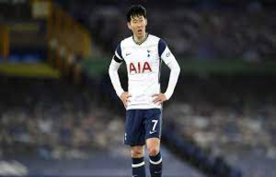 UK police make arrests over online racist abuse against top premier league football player