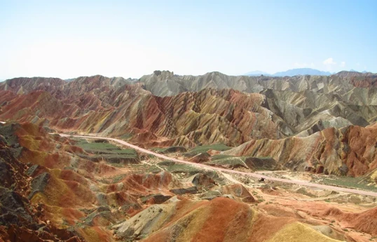 At least 20 dead in China as harsh weather interrupts mountain marathon