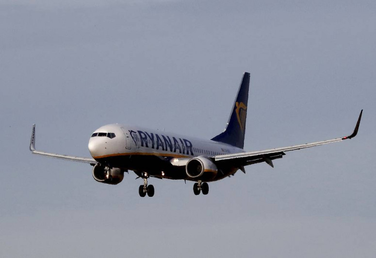 Ryanair flight lands in Vilnius after forced landing in Minsk
