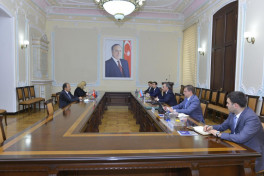 Kamran Aliyev meets with Turkish ambassador to Azerbaijan-PHOTO 