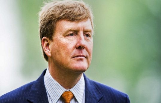 King of Netherlands congratulates Azerbaijani President