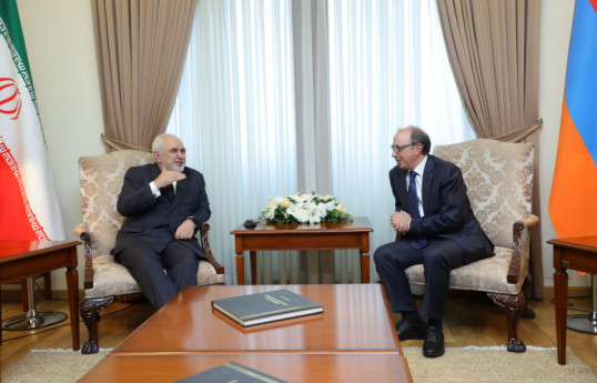 Javad Zarif meets with Armenian FM