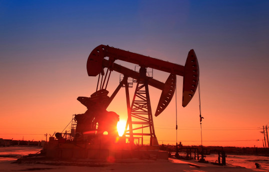 Oil prices climb as U.S. inventories drop