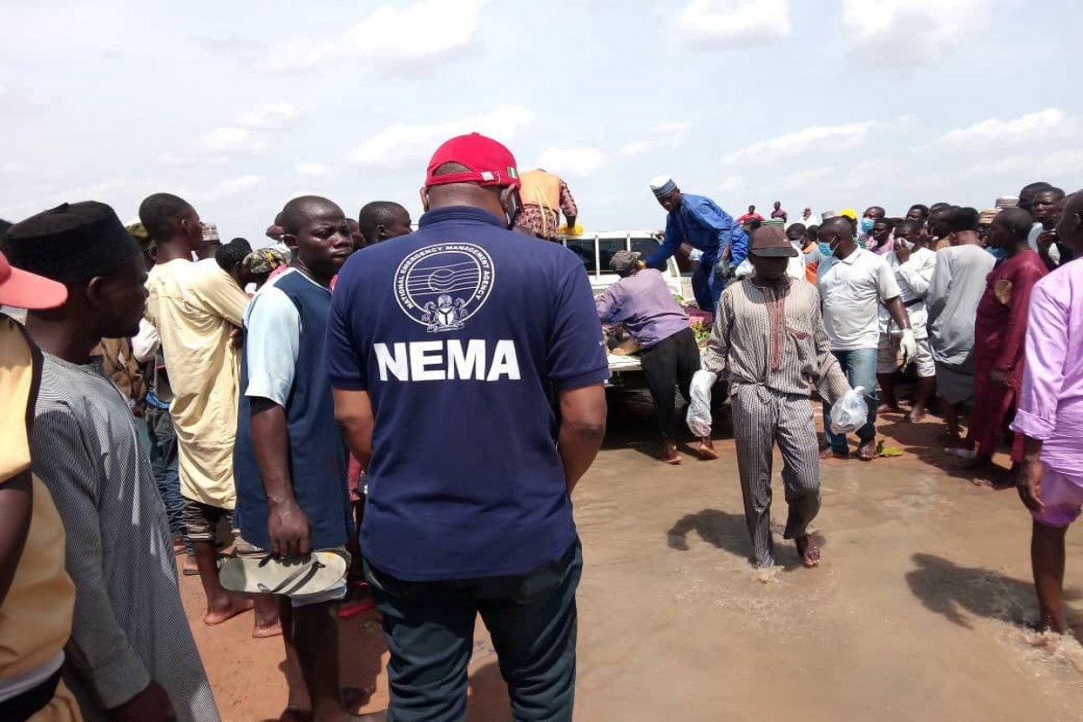 Boat carrying 200 people capsizes in Nigeria