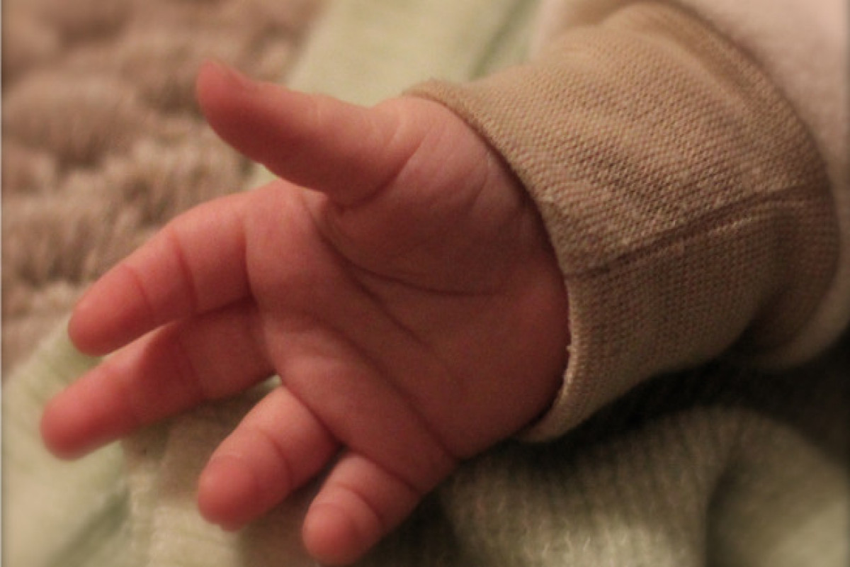 Father kills his one-year-old son in Baku