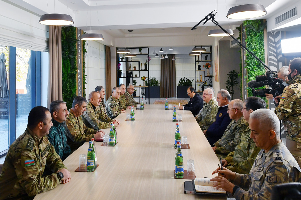 President Ilham Aliyev received delegation led by Turkish Minister of National Defense Hulusi Akar