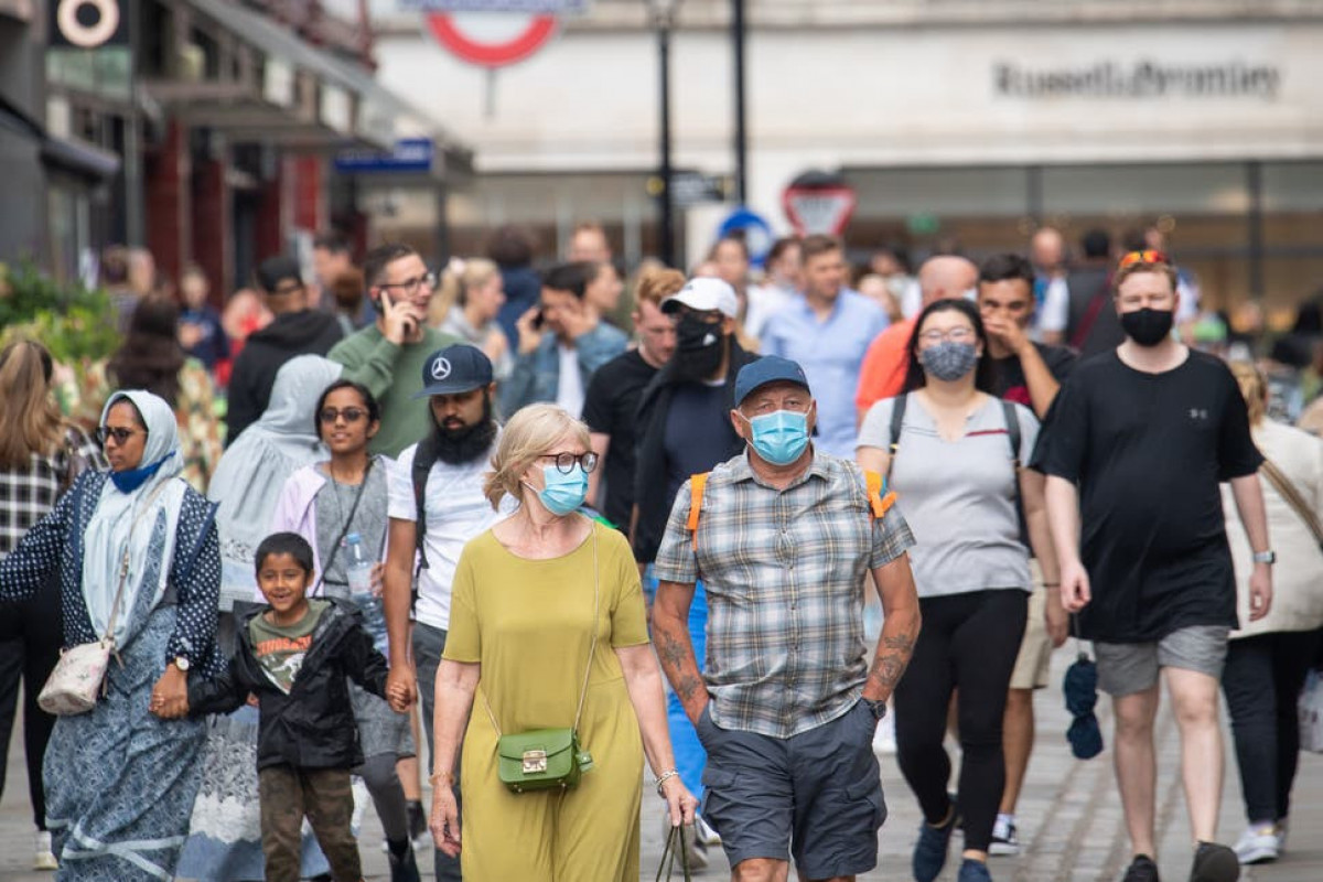 UK records another 32,322 new coronavirus cases