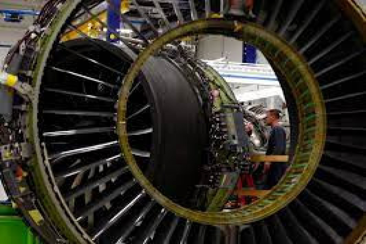 GE, an industrial conglomerate pioneer, to break up