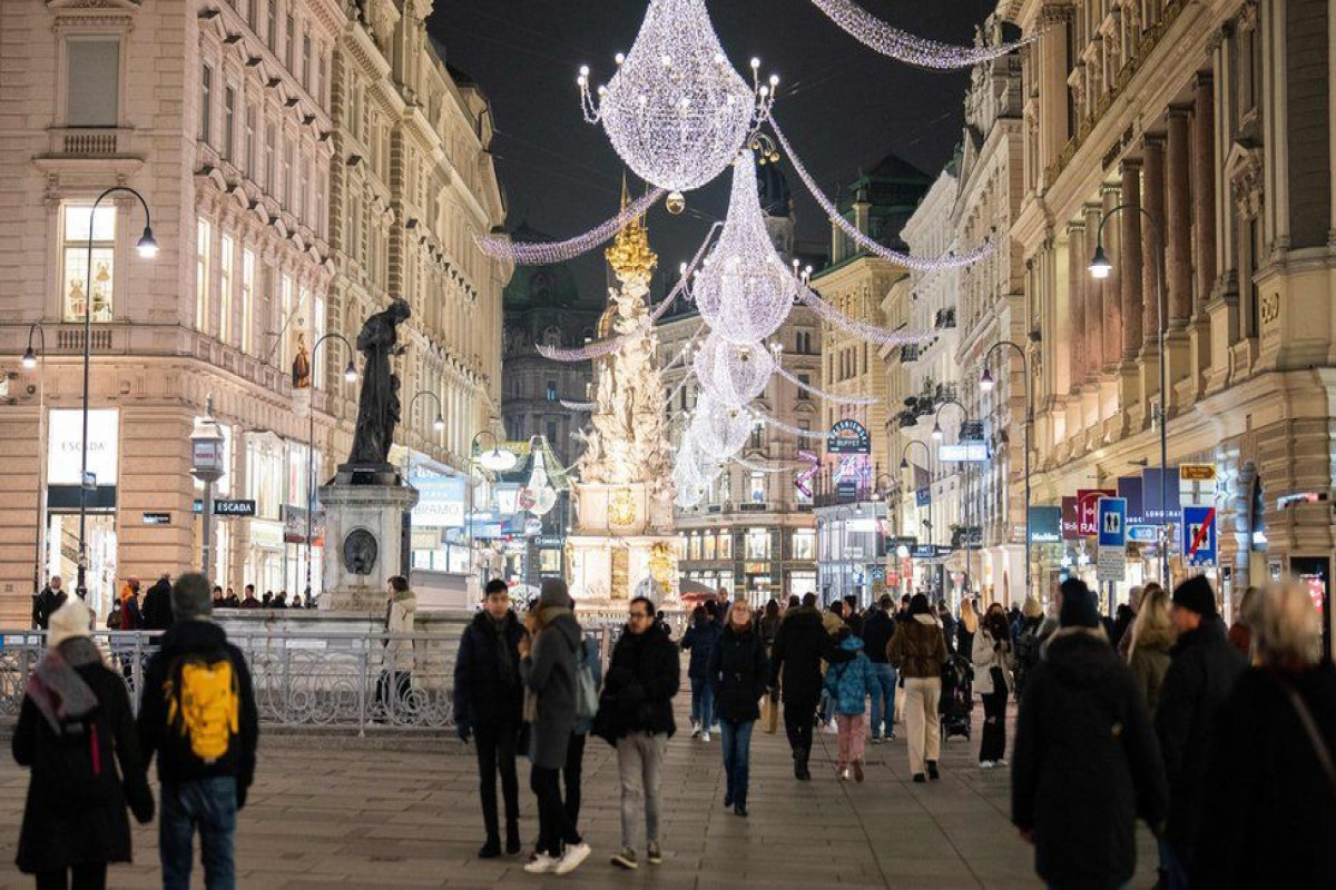 Austria to put unvaccinated people in lockdown