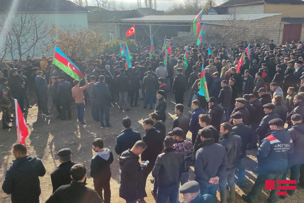 Azerbaijani serviceman, martyred on border with Armenia, laid to rest in Guba