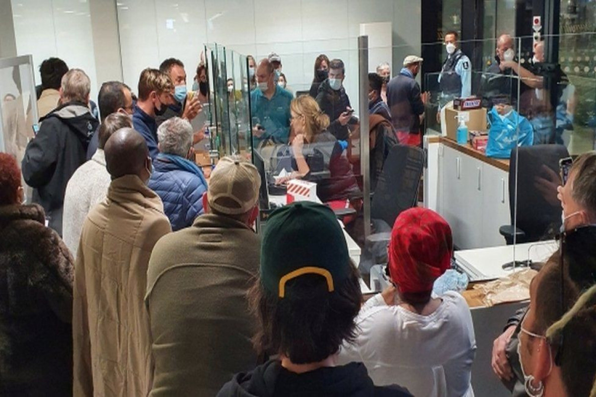 Dozens test positive on SA-Netherlands flights