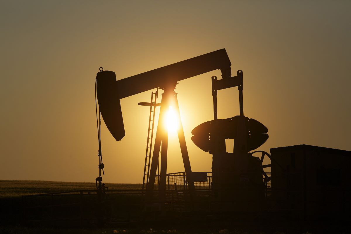 Oil prices increase again
