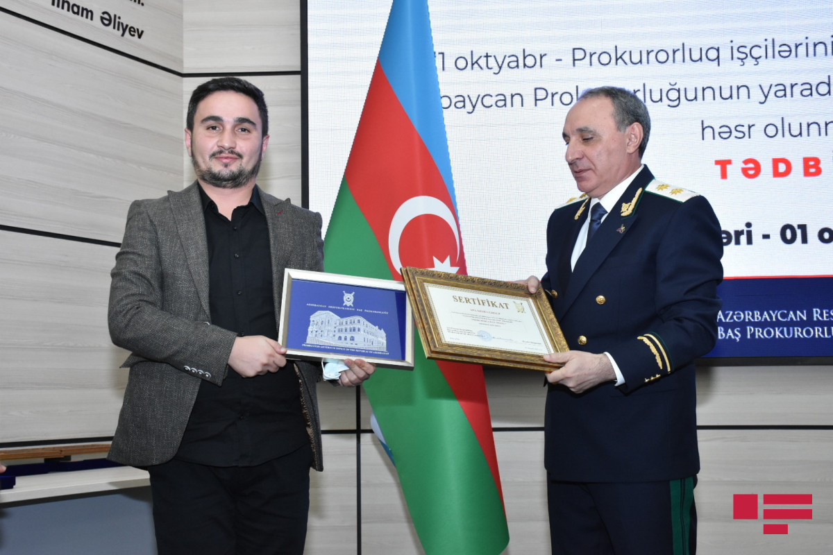 Media outlets awarded "Friend of Prosecutor