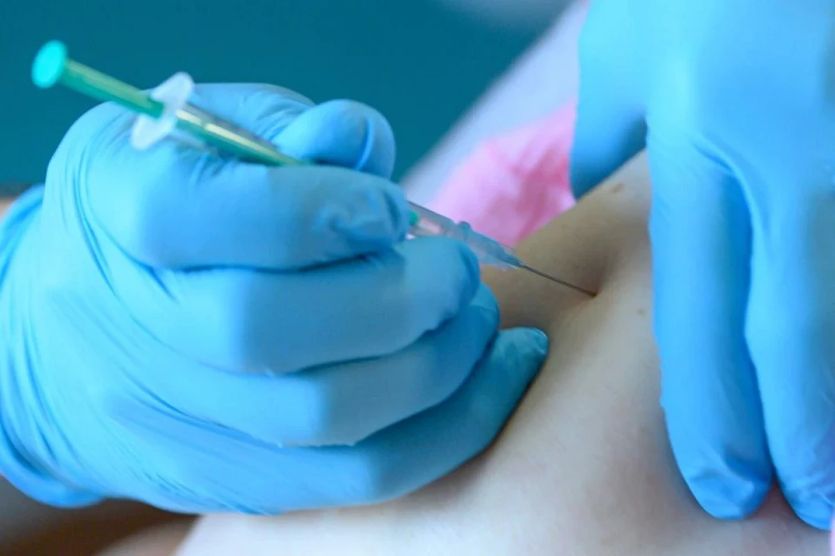 EU regulator backs mRNA vaccine booster for people with weak immunity