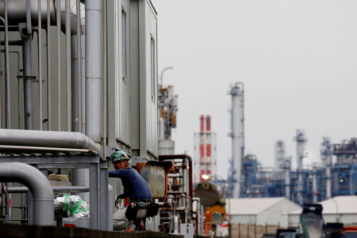 Japan wholesale inflation likely hit 13-year high in Sept on rising commodity costs
