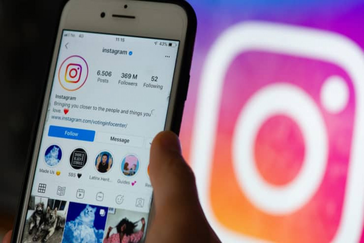 Facebook’s outage has people rethinking how they make money online