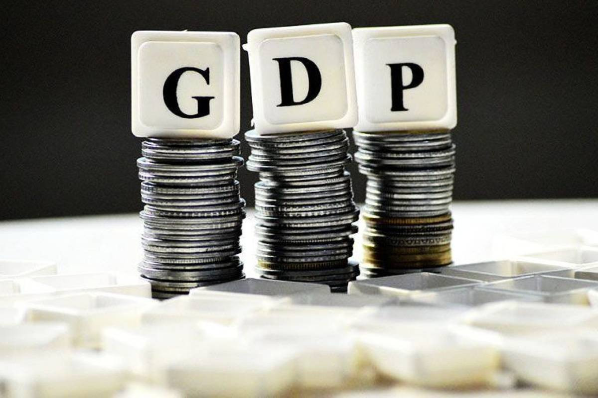 Azerbaijani economy grows by 4,8%