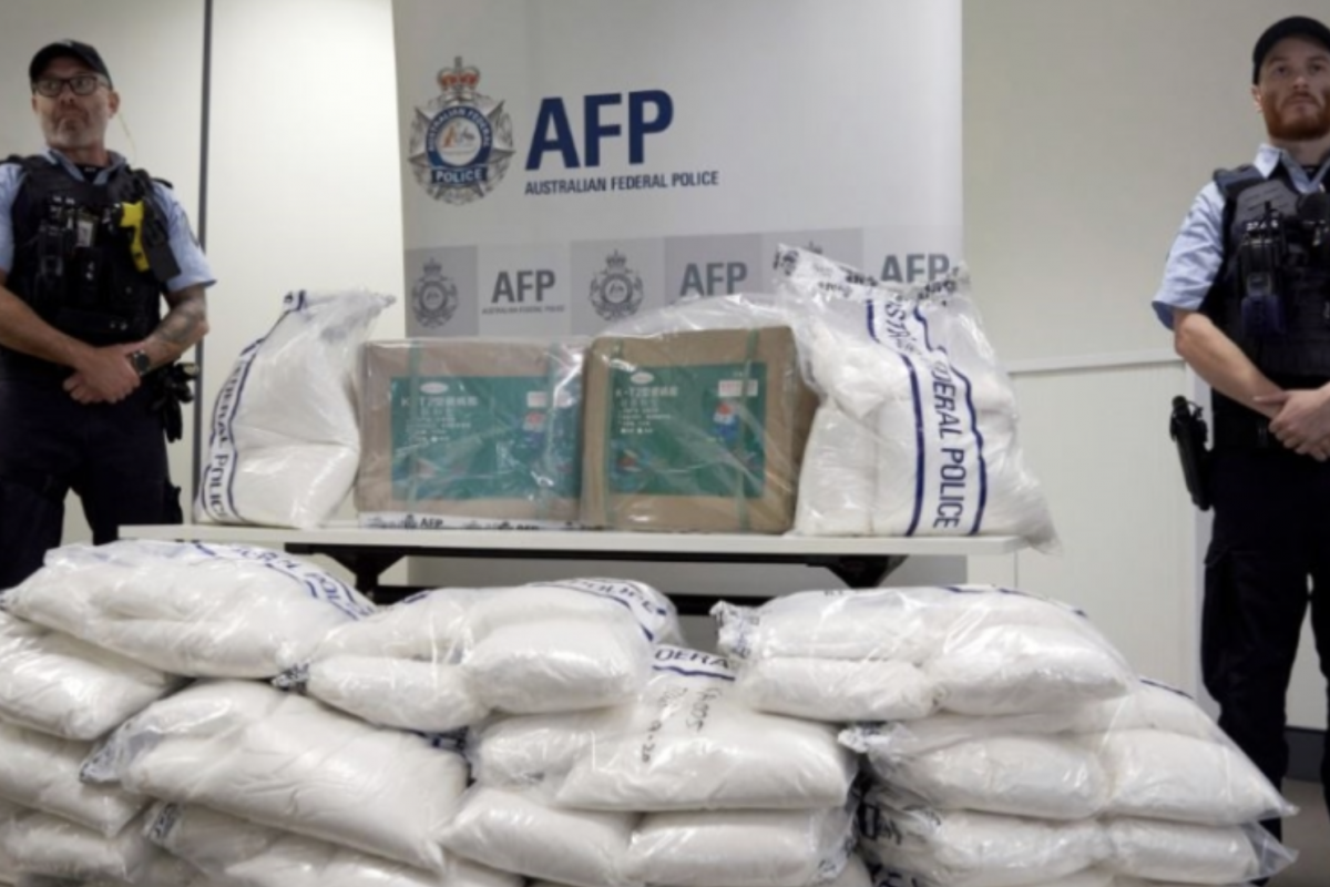 Australian police seize record $104 mln heroin shipment
