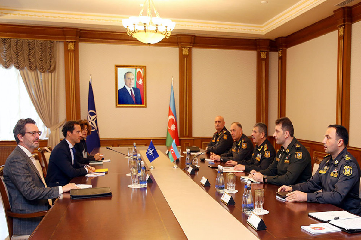 Azerbaijan Defense Minister met with NATO Special Representative for the Caucasus and Central Asia