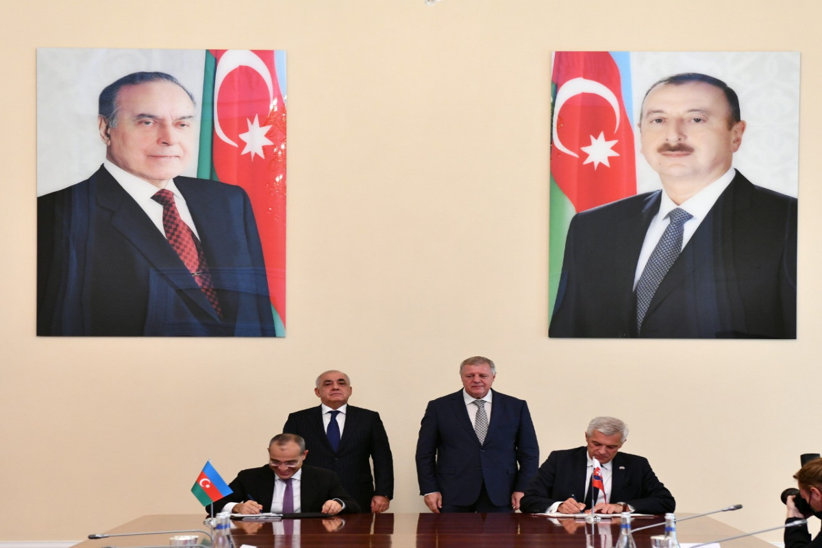 Azerbaijan and Slovakia sign treaty