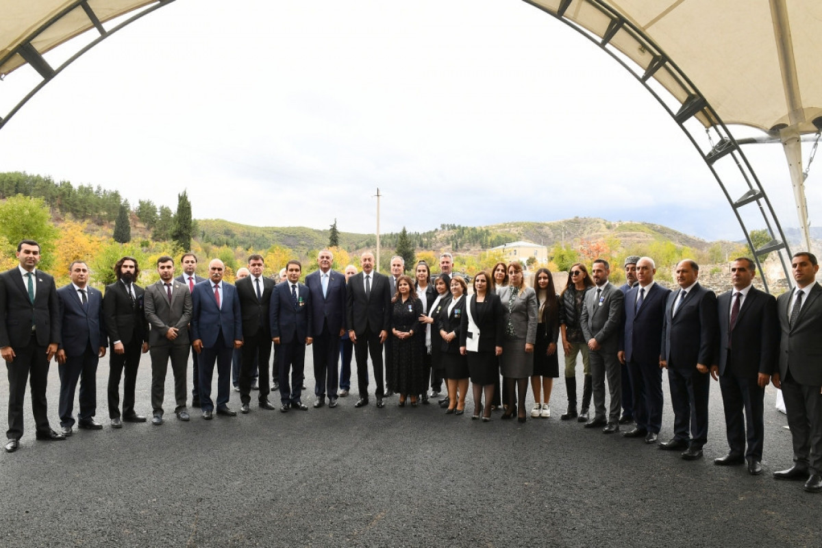 President Ilham Aliyev and First Lady Mehriban Aliyeva met with members of Zangilan general public