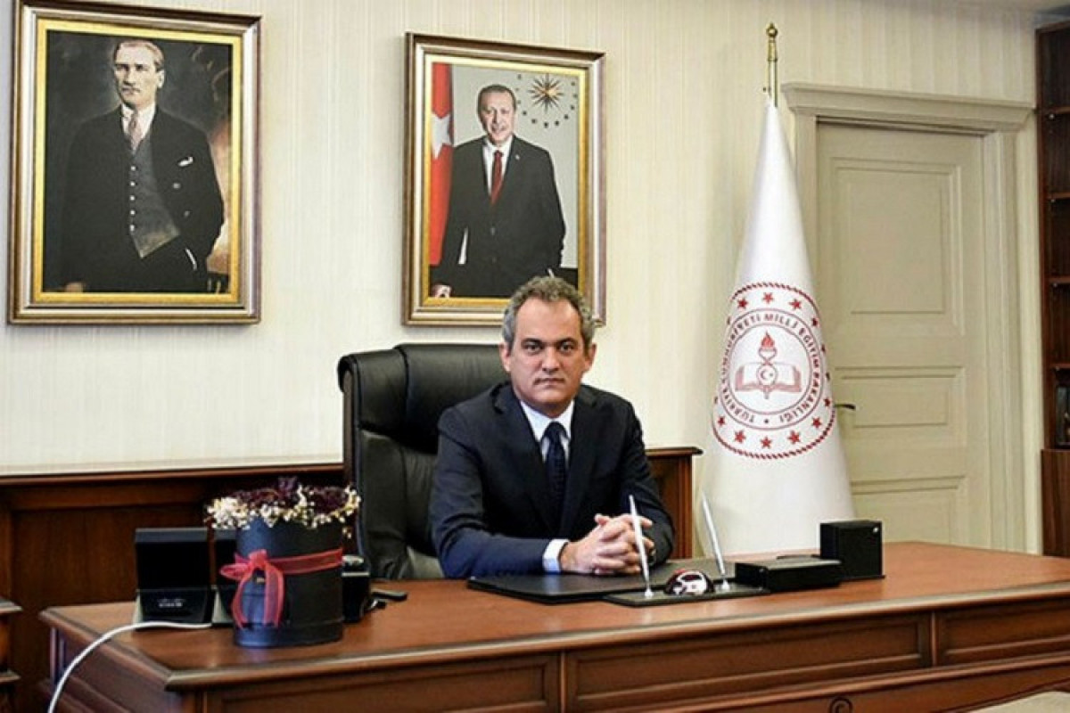Turkish Education Minister: Full-time education will start 5 days a week from September 6