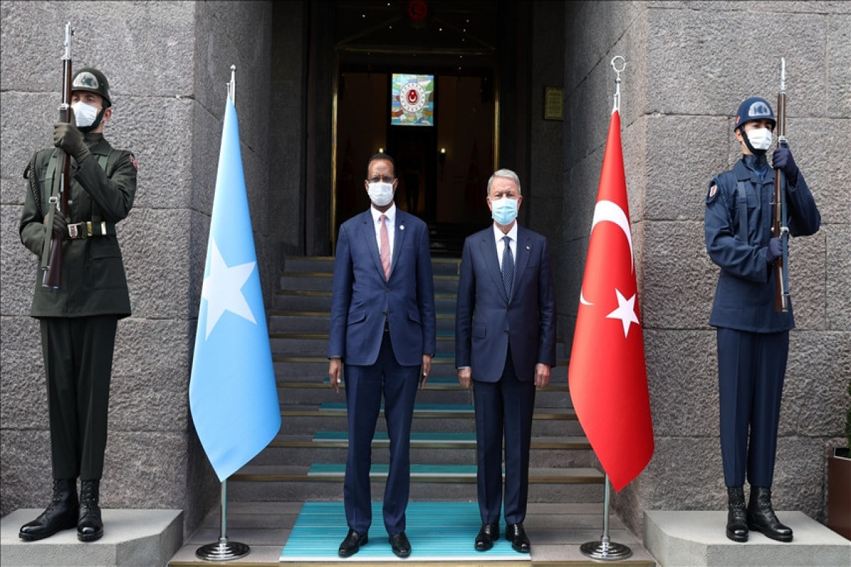 The defense ministers of Turkey and Somalia
