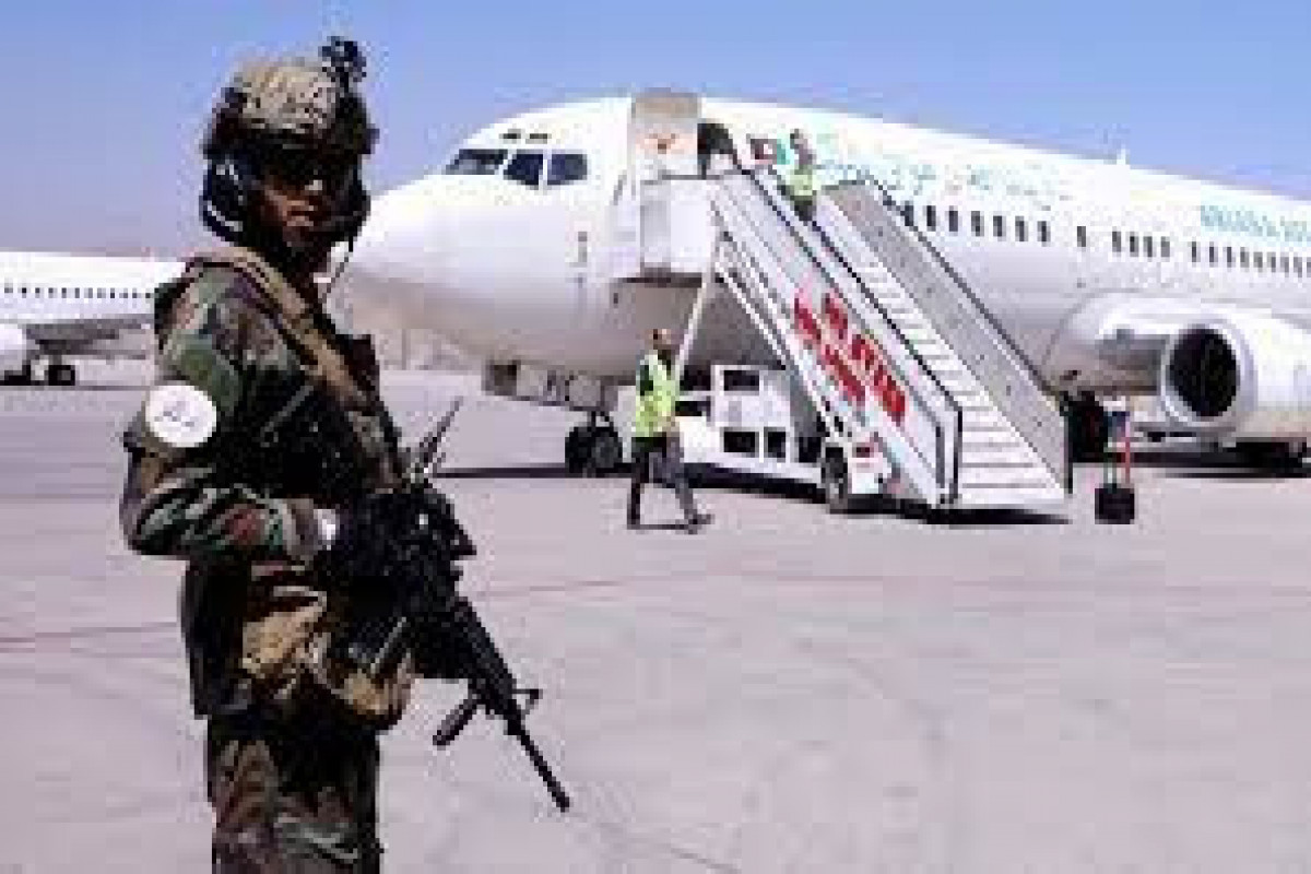 Taliban to allow 200 Americans, citizens of other countries to leave Afghanistan