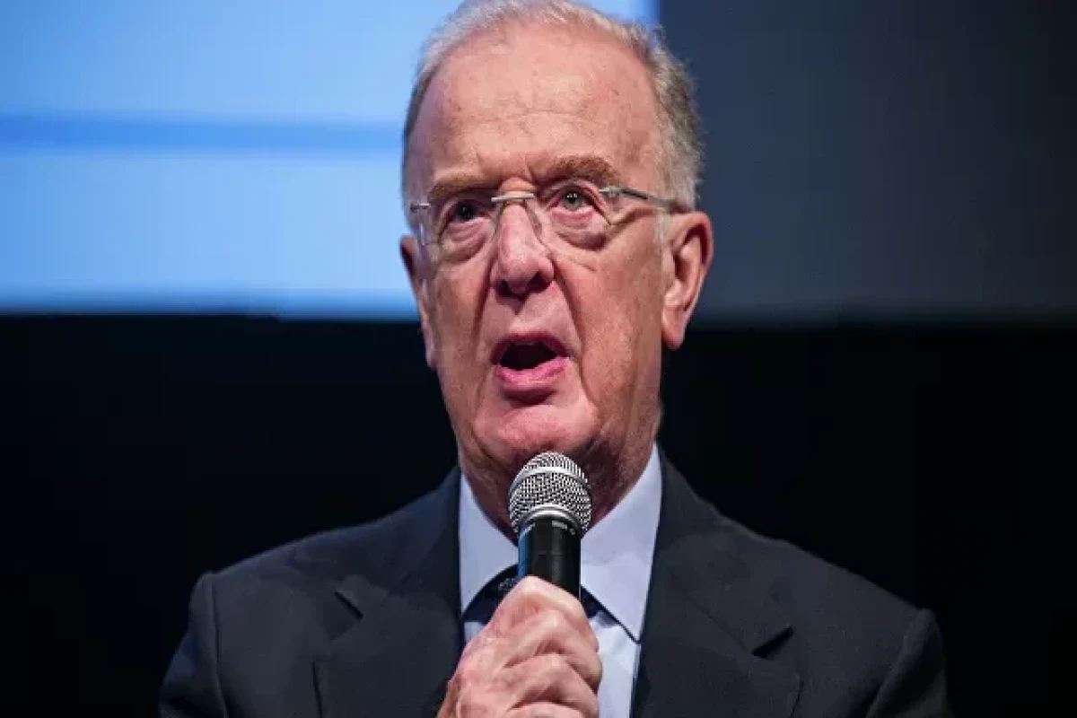 Former Portuguese President Jorge Sampaio