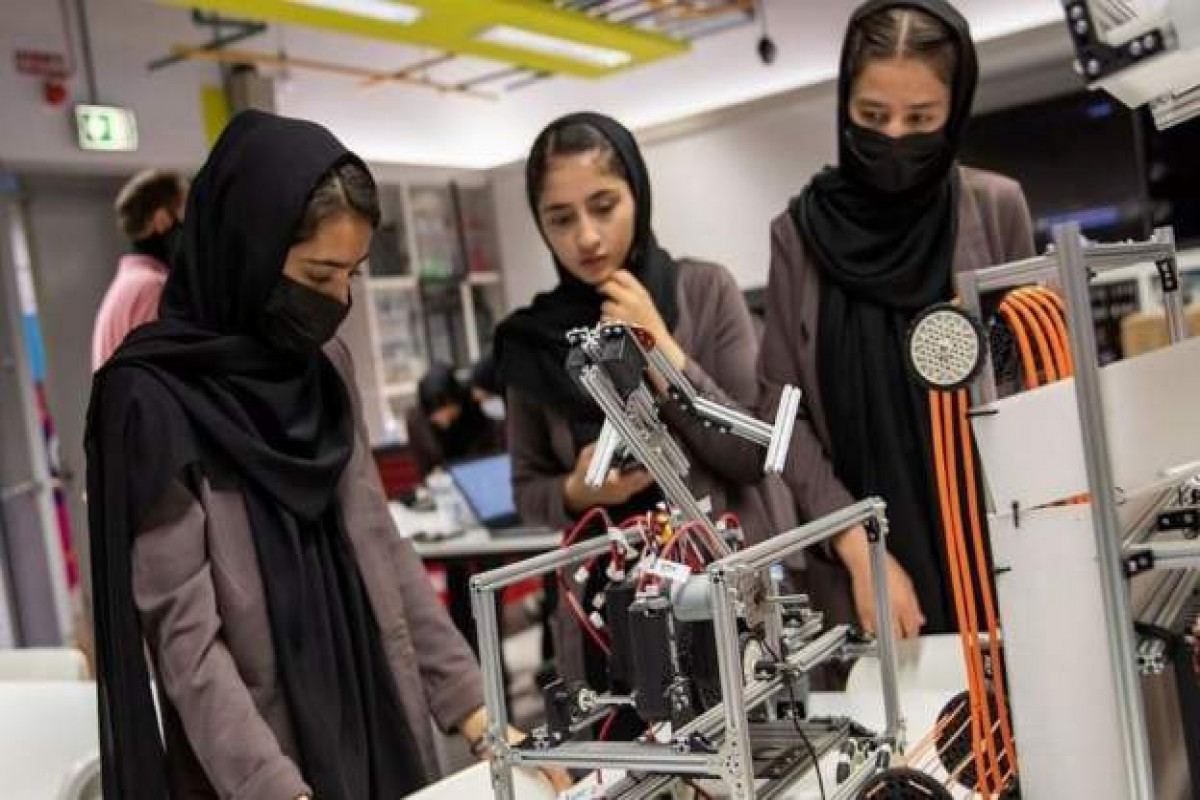 Afghan robotics team recounts escape from Kabul
