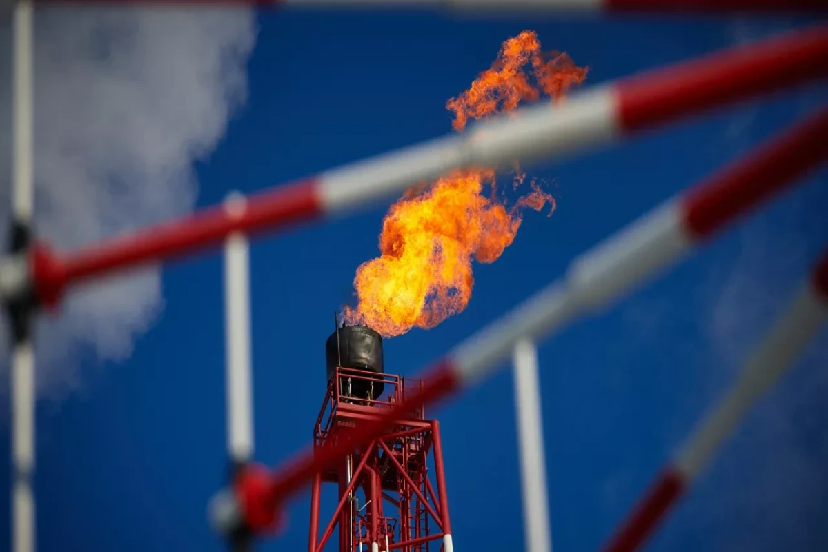 European gas futures hit new all-time high above $950 per 1,000 cubic metre