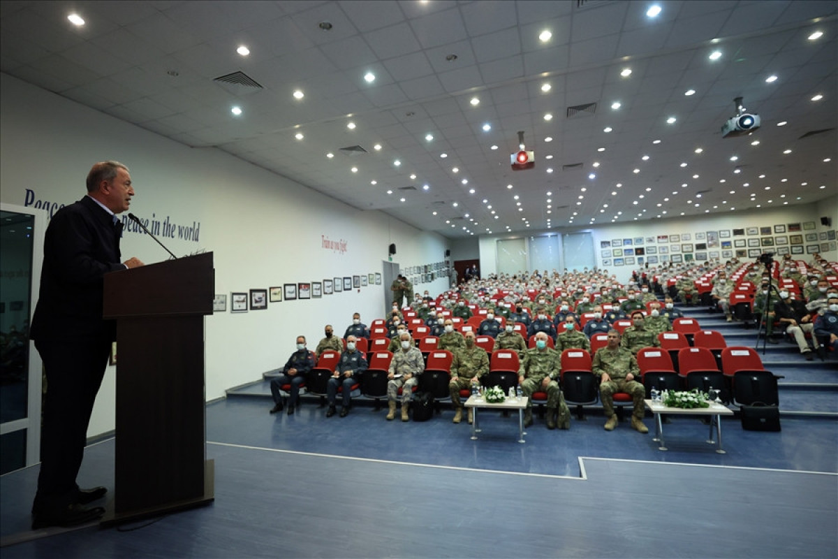 Hulusi Akar