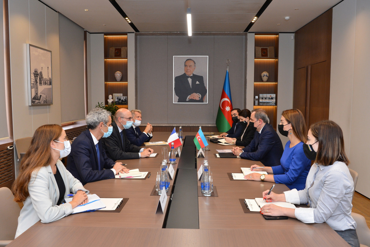 Azerbaijan and France discussed bilateral cooperation