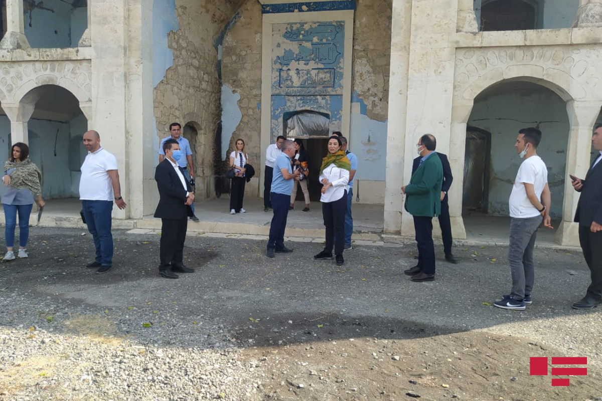 Delegation of OIC Ombudsmen Association visits Juma Mosque in Aghdam