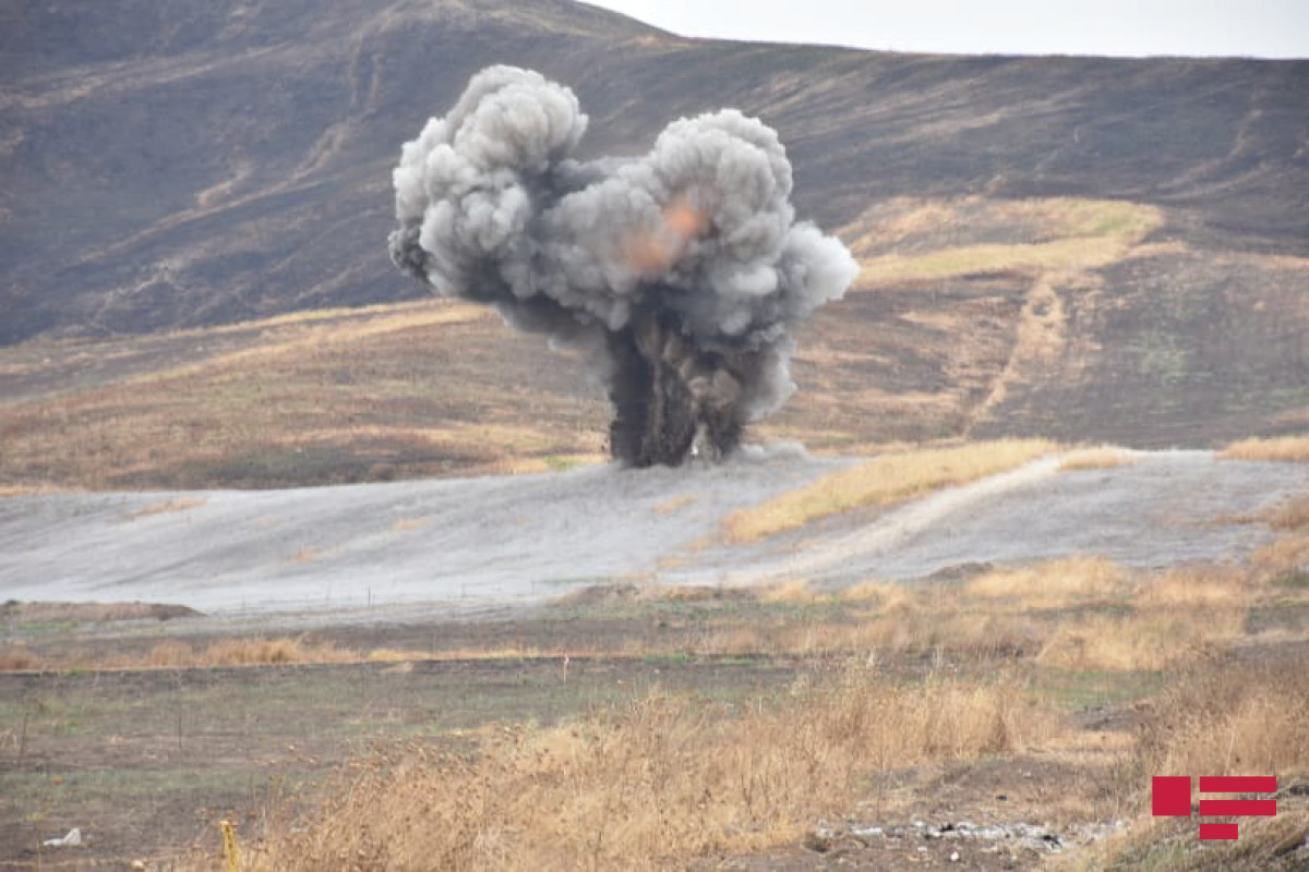 Employee of "Korpu-Bina-Tikinti" steps on mine in Agdam