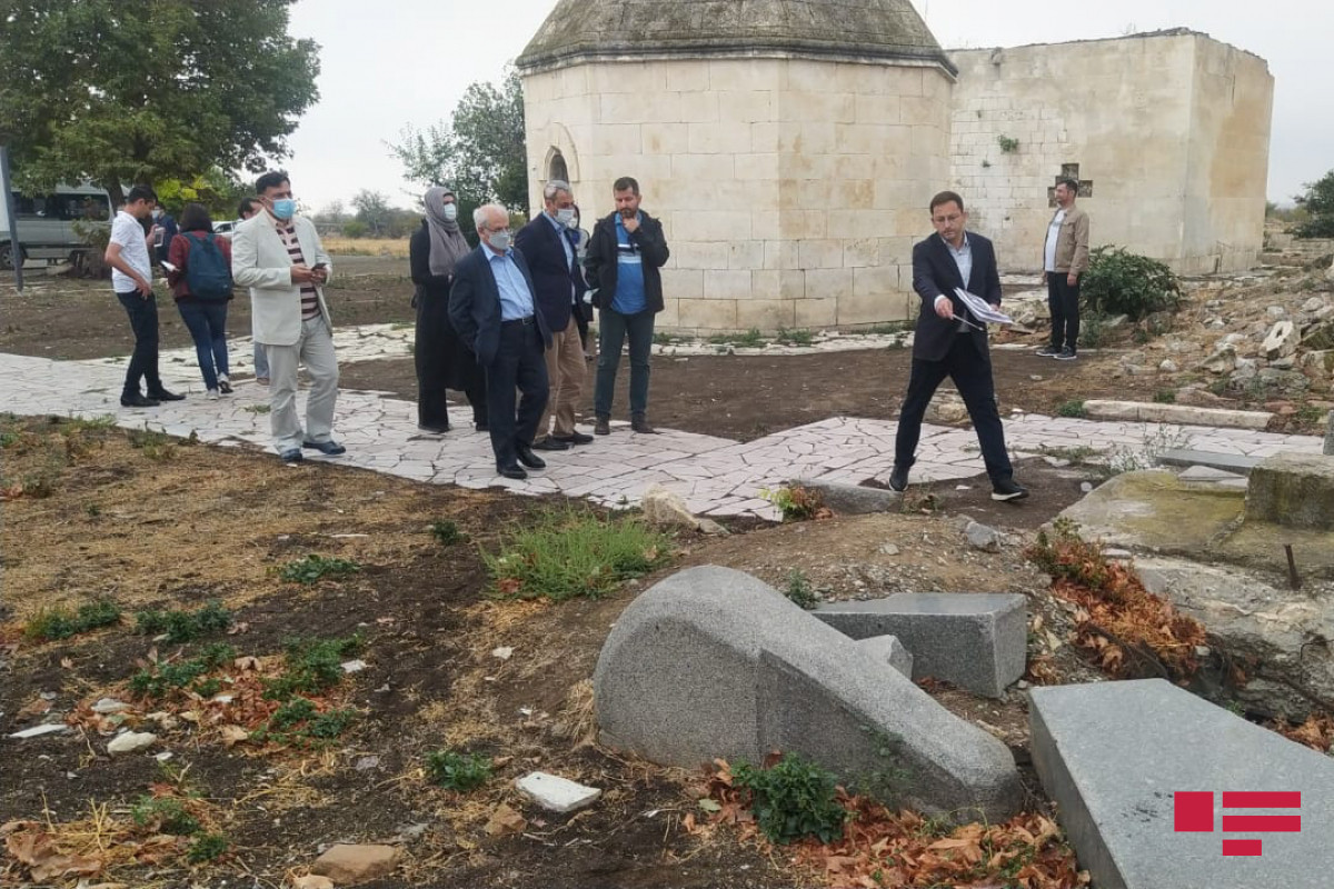 Iran’s deputy FM visits Aghdam, views Natavan’s grave destroyed by Armenians 