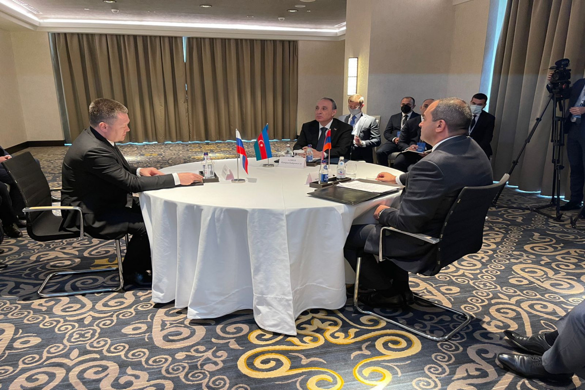 Trilateral meeting among Prosecutors General of Azerbaijan, Russia and Armenia held-PHOTO 