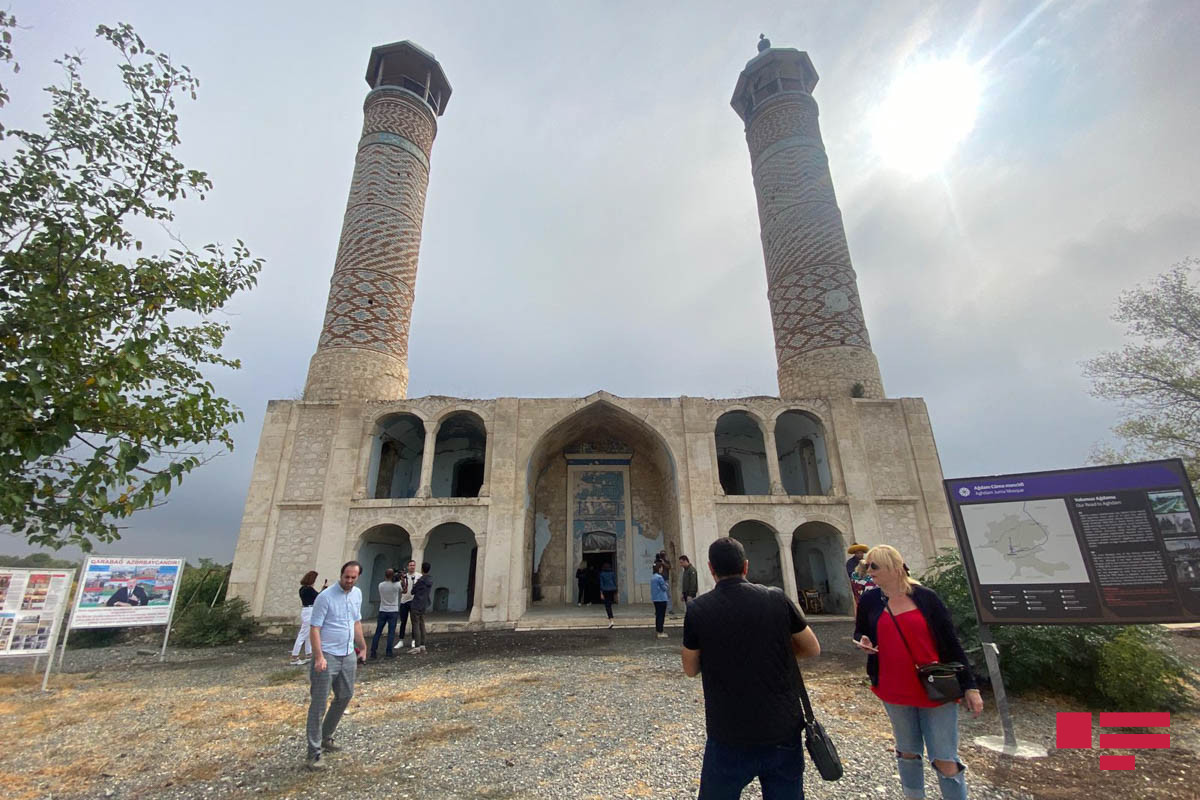 Georgian journalists and bloggers visit Agdam