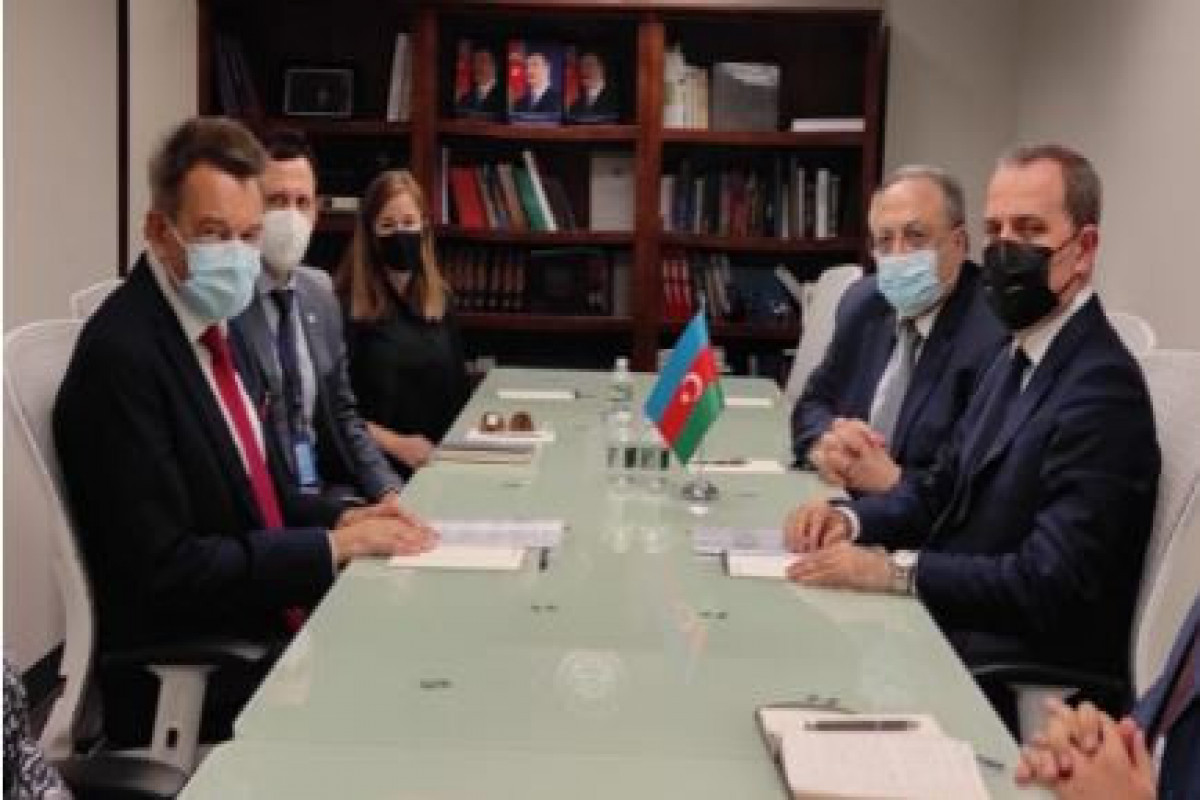 Jeyhun Bayramov met with the President of the International Committee of the Red Cross