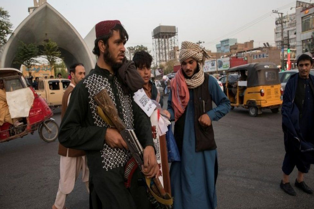 Taliban hang up bodies of alleged kidnappers in Afghan city