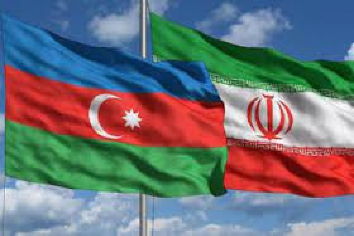 Iran opens land borders with Azerbaijan