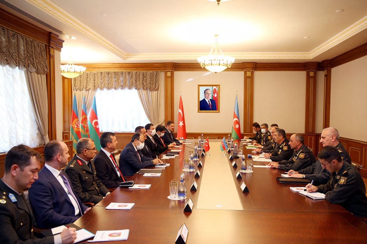 Azerbaijan and Turkey discuss prospects for the development of military cooperation