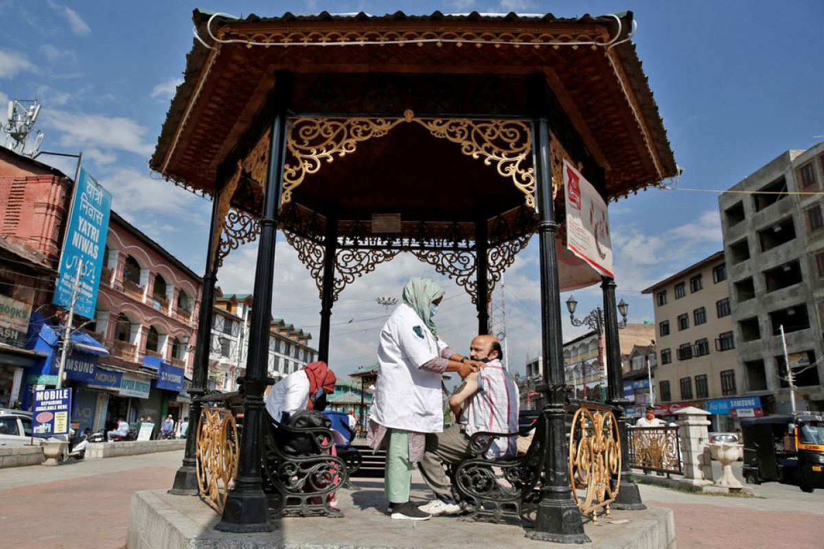 India reports smallest rise in COVID-19 deaths since mid-March